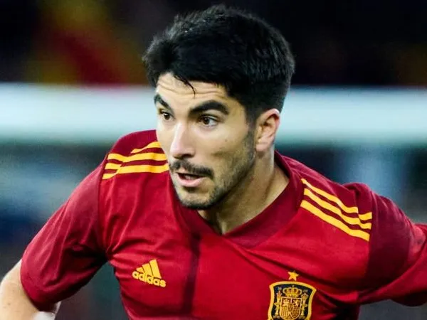 Liverpool dan Juventus Bersaing Dapatkan Carlos Soler