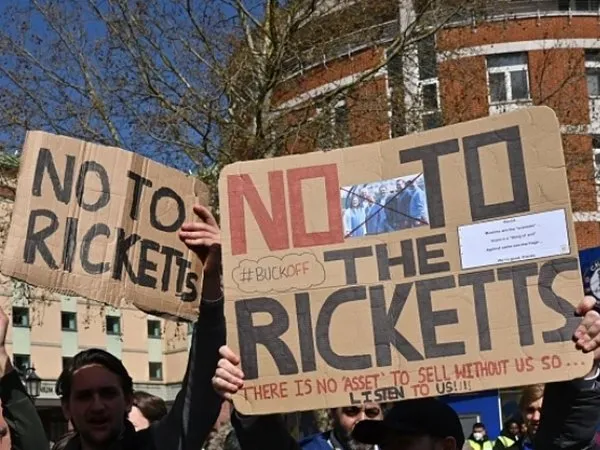 Fans Chelsea tolak Ricketts Family sebagai pemilik klub (Sumber: Getty)