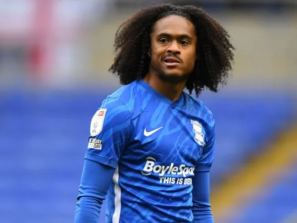 Winger Birmingham City, Tahith Chong.