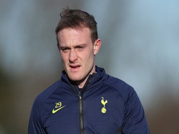 Duh! Oliver Skipp Alami Cedera Baru Jelang Comeback Bersama Tottenham