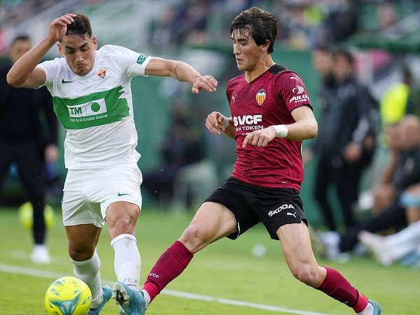 Milan Pantau Dua Talenta Muda Valencia Dalam Laga Tim U-19 Spanyol