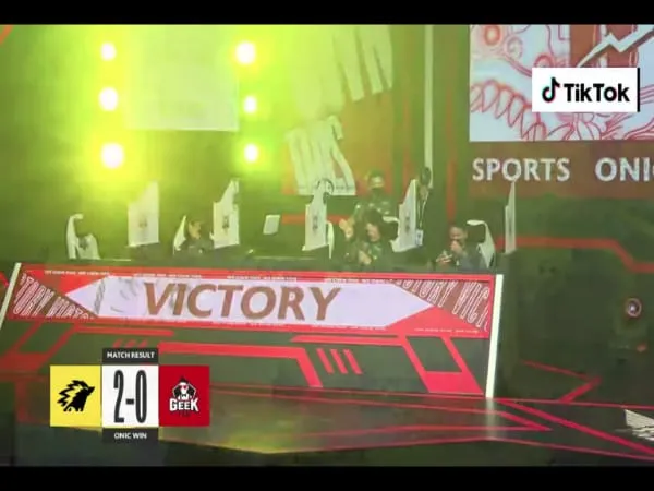 MPL ID Season 9: Kalahkan Geek Fam, ONIC Esports Segel Slot Upper Bracket