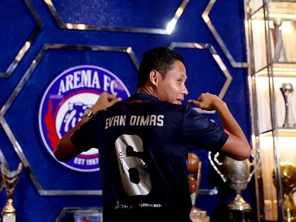 Evan Dimas Akan Profesional Di Arema FC Meski Punya Ikatan Dengan Persebaya