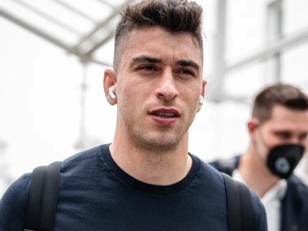 Bayern Munich Siap Lepas Marc Roca di Musim Panas 2022