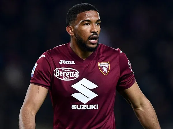 Bek Torino, Gleison Bremer.