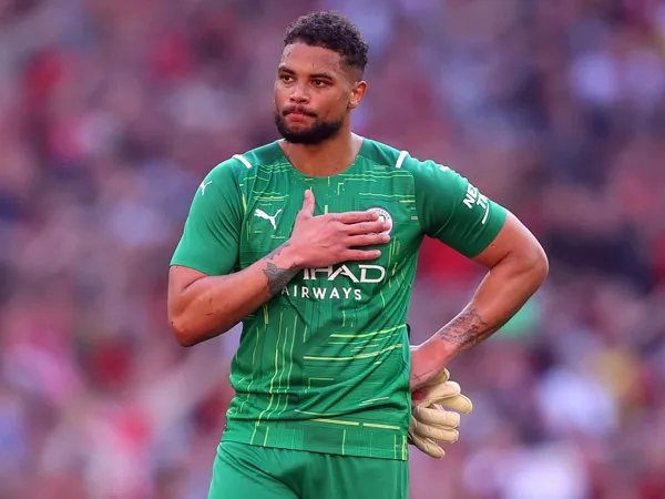Kiper Manchester City, Zack Steffen.