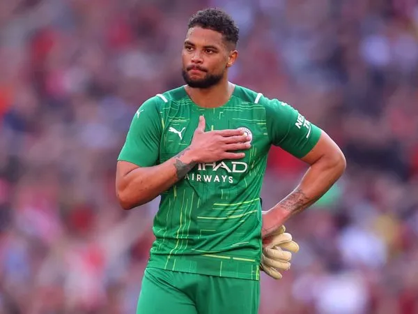 Kiper Manchester City, Zack Steffen.