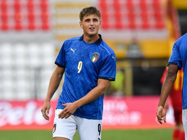 Empoli Tertarik Datangkan Striker Muda Milan Lorenzo Colombo