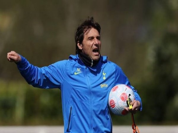 Jelang vs Brentford, Conte Beri Peringatan Dini Pada Tottenham