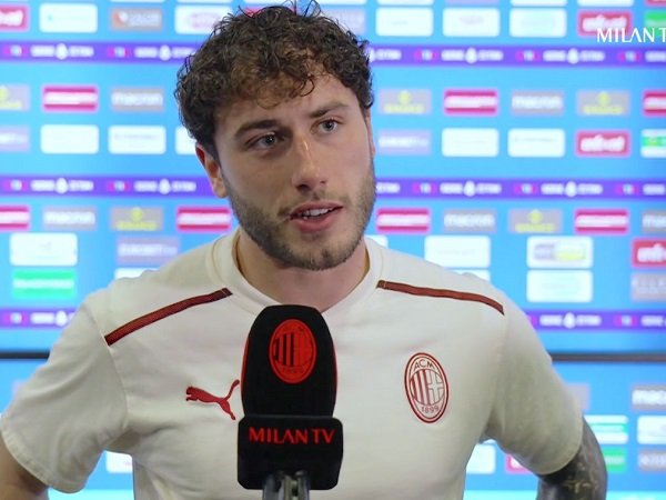 Calabria Puji Fans dan Tegaskan Milan Layak Menang Atas Lazio