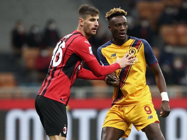 Torino Pertimbangkan Rekrut Gabbia Dari Milan Untuk Gantikan Bremer