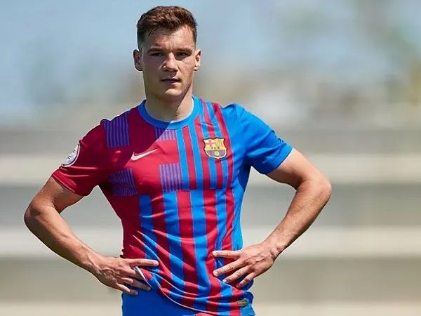 Ferran Jutgla dipaksa untuk tinggalkan Barcelona. (Images: Getty)