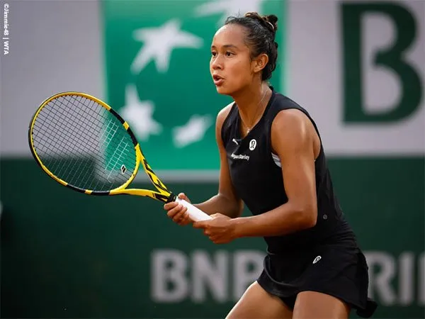 Leylah Annie Fernandez dan Cori Gauff kompak maju ke babak ketiga French Open