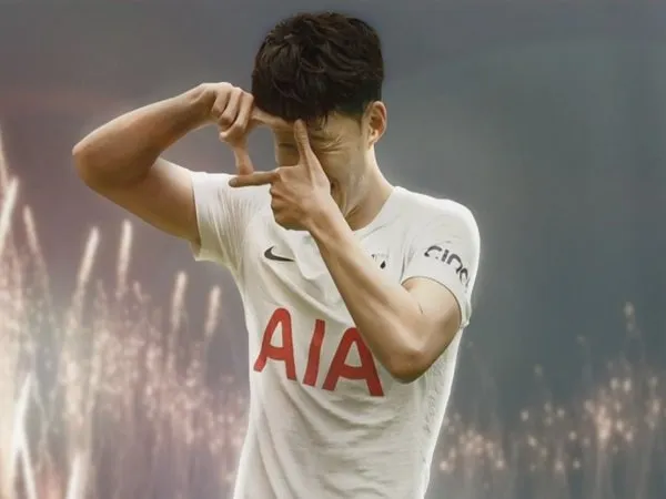 Salah beri selamat pada Sonny