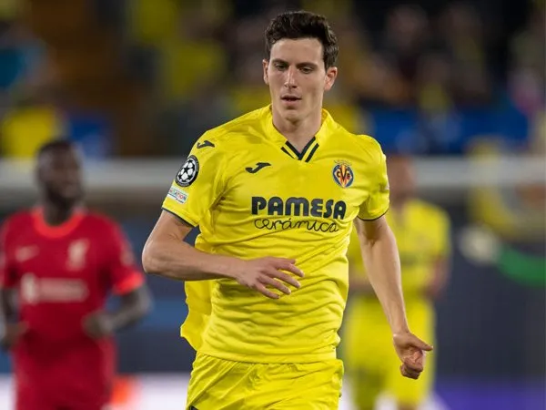 Bek Villarreal, Pau Torres.