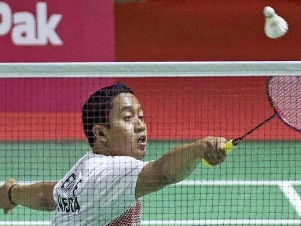 Fredy Setiawan Sukses ke Final Tiga Kategori di Dubai Para Badminton 2022