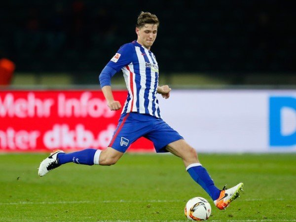 Resmi: Werder Bremen Datangkan Niklas Stark dari Hertha Berlin