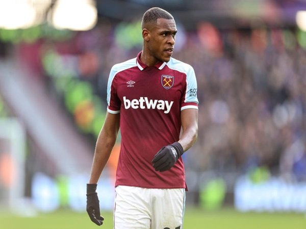 Perkuat Lini Pertahanan, Lazio Incar Bek Tengah West Ham