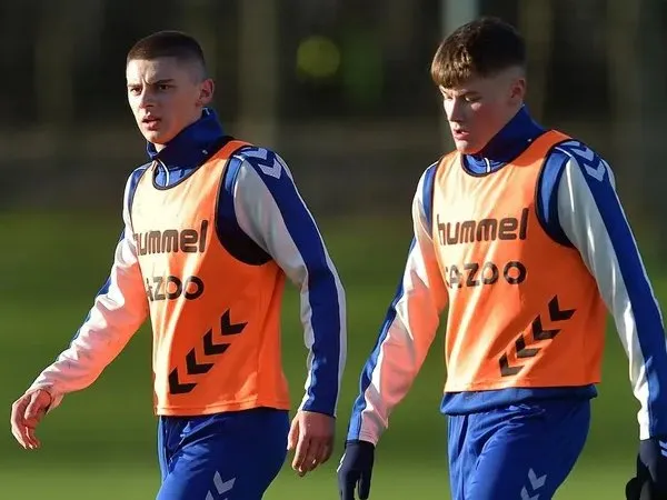Everton Punya Masa Depan Bersama Nathan Patterson dan Vitalii Mykolenko
