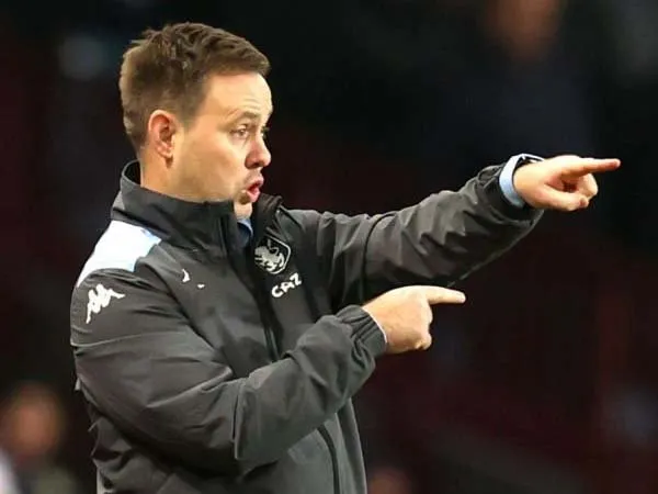 Gerrard Resmi Ditinggal Mantan Pelatih Liverpool