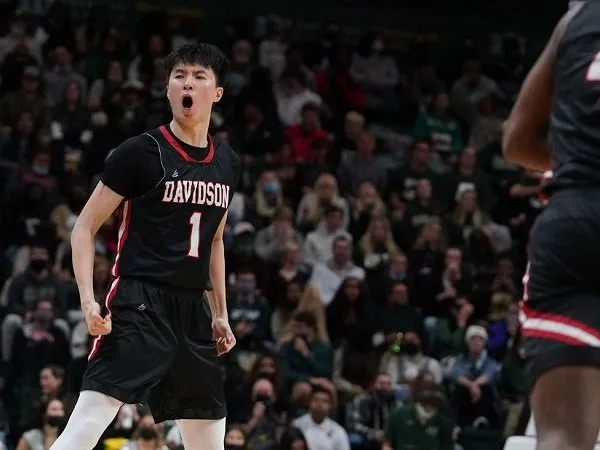 Los Angeles Lakers mulai berminat pakai jasa Lee Hyun-jung.