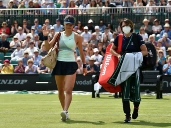 Emma Raducanu Berlomba Dengsn Waktu Agar Bugar Demi Wimbledon