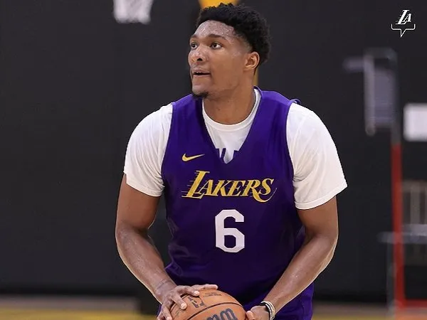 David McCormack ketika latihan bersama Los Angeles Lakers.