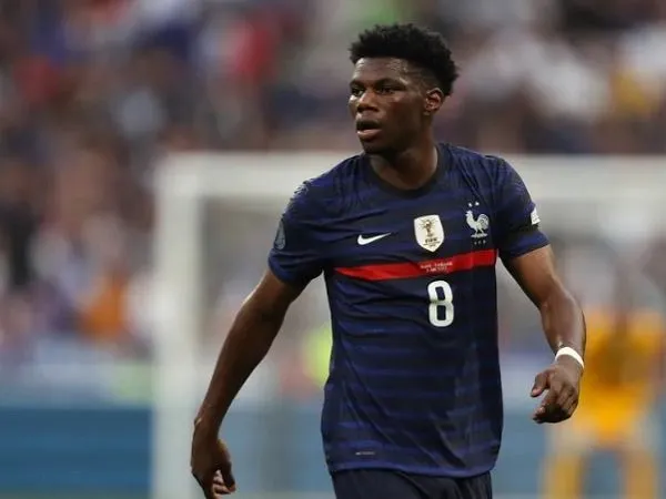 Gelandang Timnas Prancis, Aurelien Tchouameni resmi merapat ke Real Madrid. (Images: Getty)