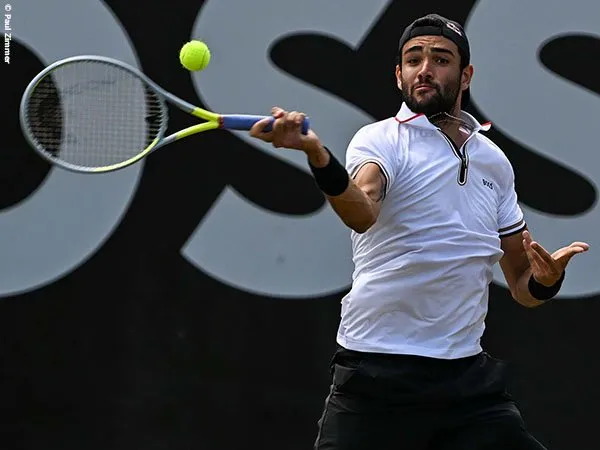 Matteo Berrettini pupuskan harapan Oscar Otte di Stuttgart
