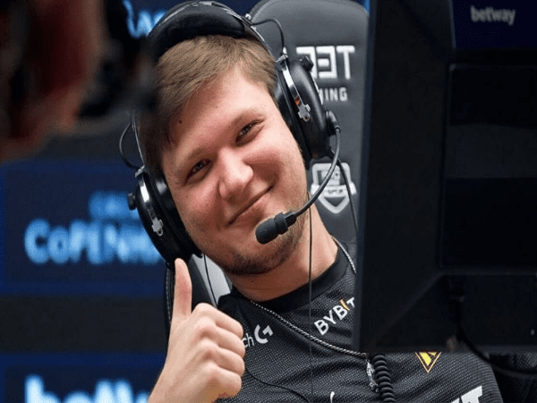 S1mple Konfirmasi electroNic Resmi Menjadi IGL Baru Tim CS:GO NaVi