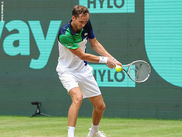 Tak Terpatahkan, Daniil Medvedev Meluncur Ke Semifinal Di Halle