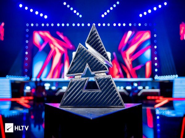 Team Vitality dan NaVi Bentrok di Grand Final BLAST Premier Spring Finals