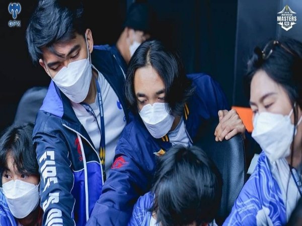 Tim Free Fire GPX Resmi Berpisah dengan Sang Pelatih Riza Setiawan