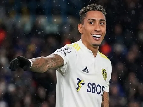 Tottenham gigit jari Rapinha tunggu Barcelona