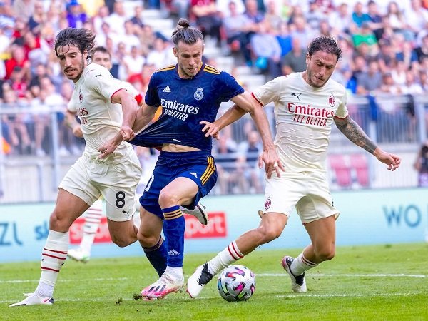 Demi Penuhi Aturan Skuat, Milan Bakal Rekrut Pemain Italia