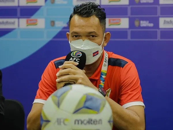 Pelatih Visakha FC, Meas Channa