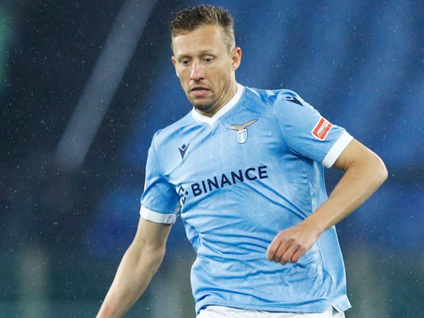 Lucas Leiva Resmi Kembali ke Brasil dan Perkuat Gremio