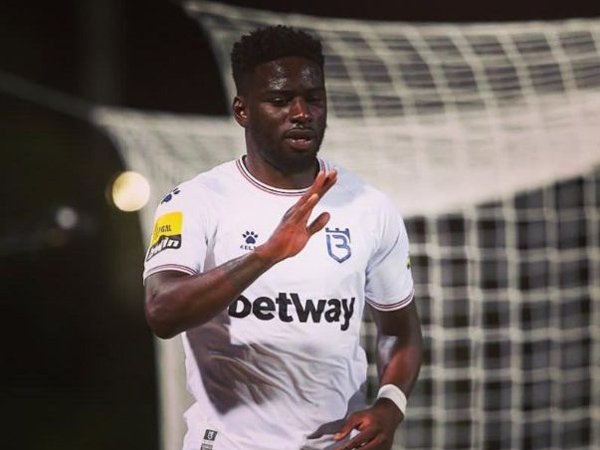 Arema FC Telah Daftarkan Penyerang Asing untuk Babak 8 Besar Piala Presiden