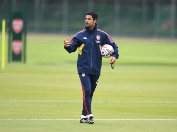 Mikel Arteta (Sumber: Getty)