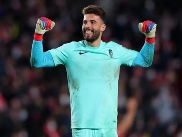 Kiper incaran Lazio