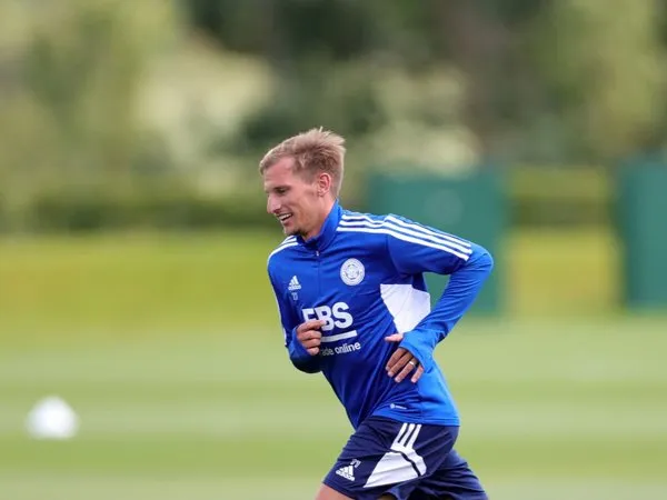 Albrighton Merasa Lebih Segar setelah Liburan Musim Panas