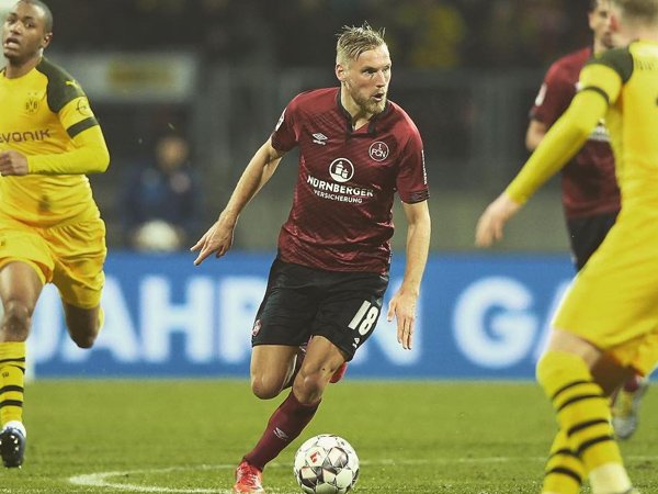 Eks Penggawa Hamburg SV Resmi Jadi Pemain Asing Ketiga Persija Jakarta