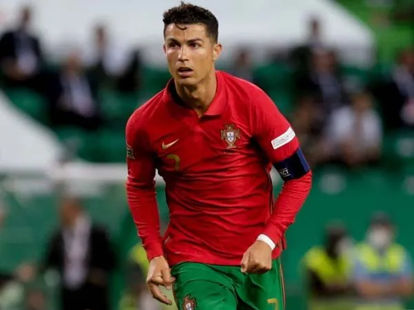 Liverpool Bisa Buat Cristiano Ronaldo Lebih Dekat Tinggalkan MU