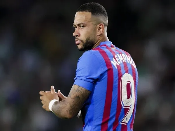 Tottenham incar Depay