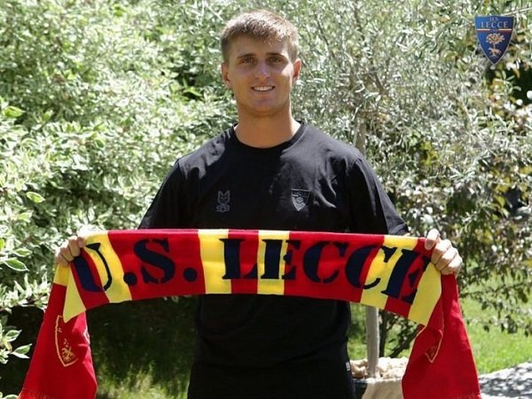 Lorenzo Colombo Resmi Dipinjamkan Milan Ke Lecce