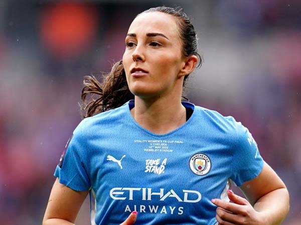 Real Madrid Datangkan Caroline Weir dari Manchester City