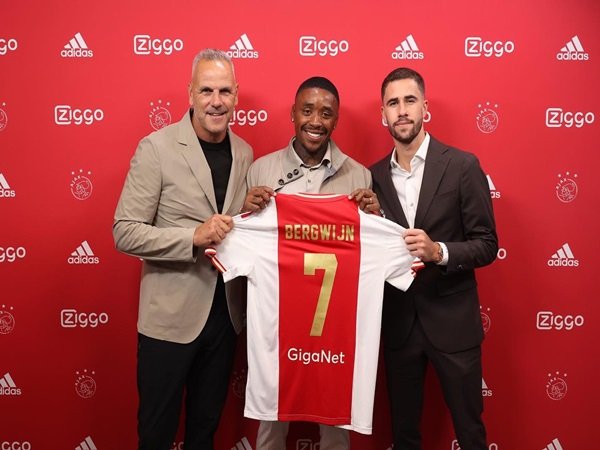 Resmi Gabung Ajax, Steven Bergwijn Pamitan Pada Penggemar Tottenham