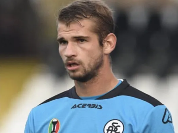 Lazio sepakati kontrak Provedel