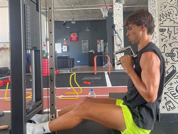 Dua Pemain Utama Atletico Madrid Absen Dalam Beberapa Sesi Latihan Pramusim