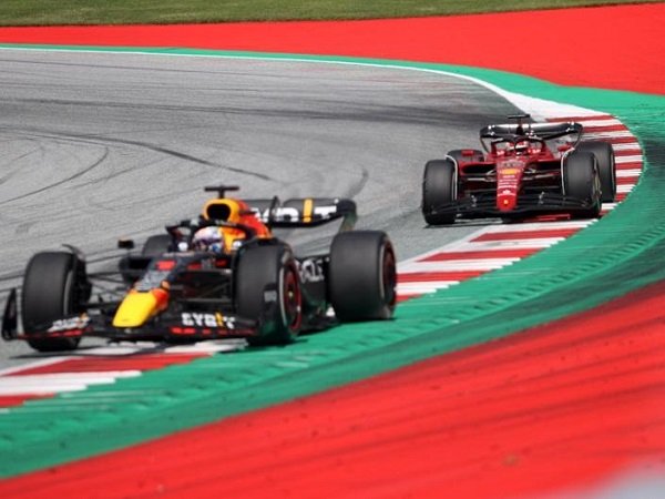 Kacaukan Strategi Max Verstappen Jadi Misi Utama Ferrari di GP Austria